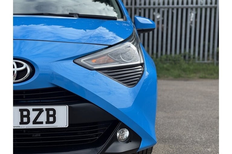 2018 Toyota AYGO VVT-i x-press Hatchback Petrol Manual