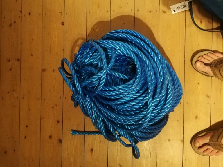 Three strand poly rope 