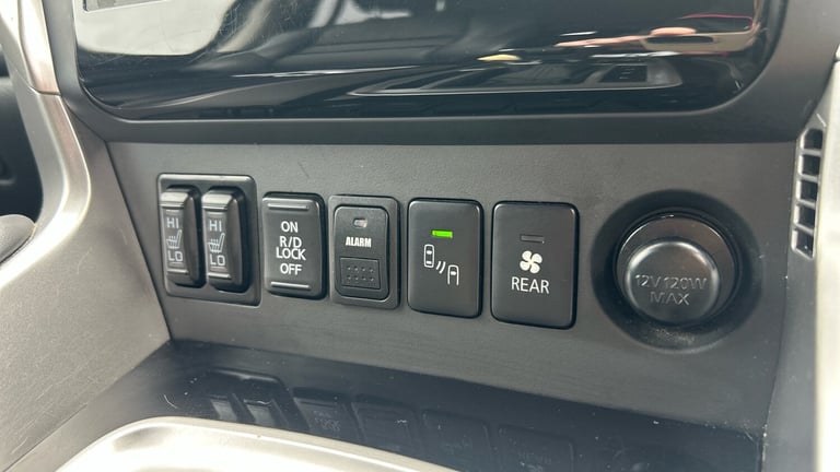 2020 Mitsubishi Shogun Sport 2.4 DI-DC 4 5dr Auto 4WD ESTATE DIESEL Automatic
