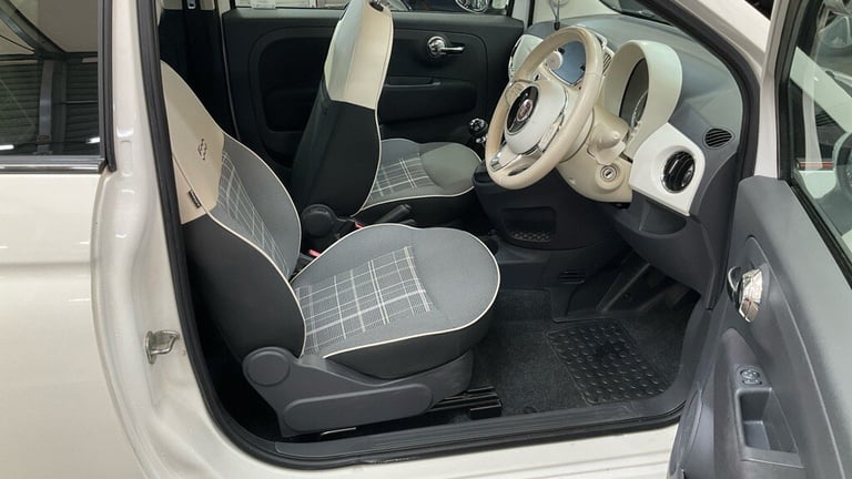 2017 Fiat 500 1.2 Lounge 3dr HATCHBACK Petrol Manual