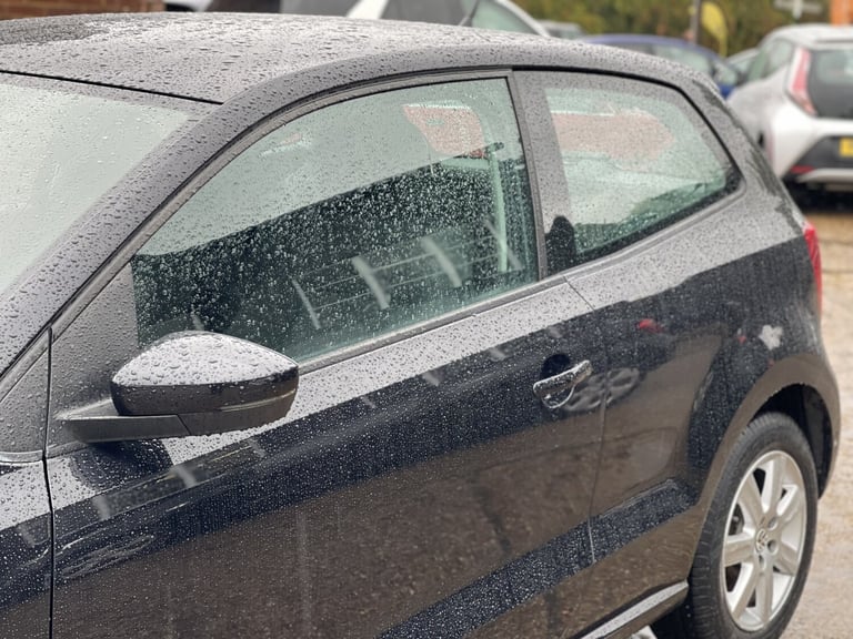 VOLKSWAGEN POLO 1.4 SE 2011