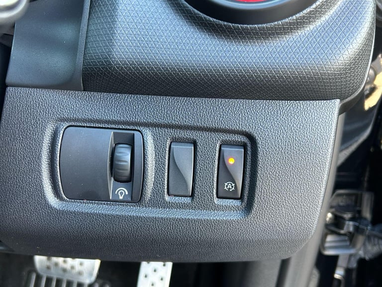 RENAULT CLIO 1.6 Renaultsport Nav 220 Trophy Auto 2017