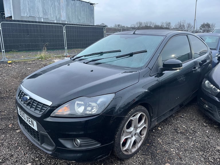 Ford focus mk2.5 2 door 2010 black BREAKING FOR PARTS 