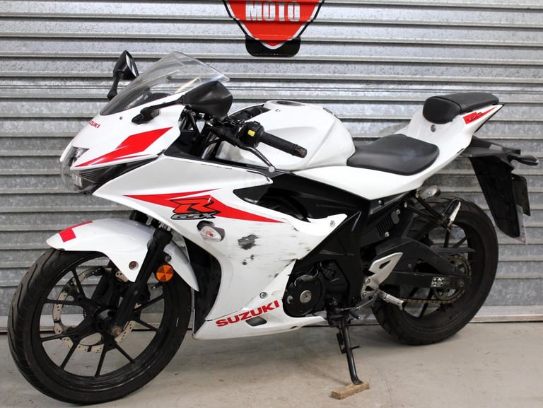 2019 69 SUZUKI GSXR 125 ABS GSX-R125 LEARNER LEGAL TRADE SALE WHITE 14K NEW MOT