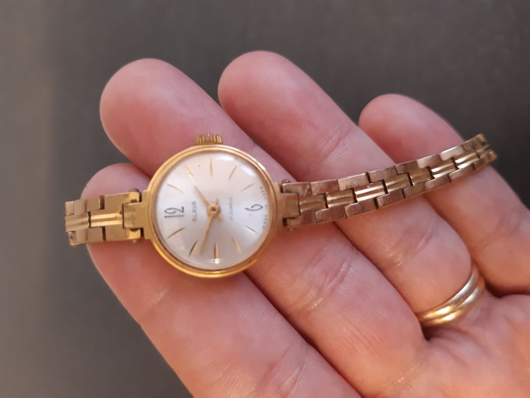 Gold plated watch vintage 
