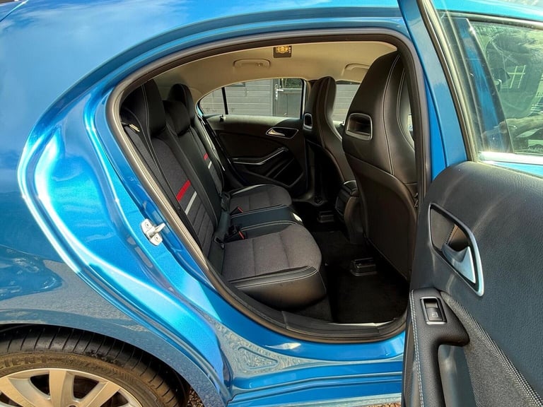 MERCEDES-BENZ A CLASS 1.5 A180 CDI SE 7G-DCT Euro 5 (s/s) 5dr 2014