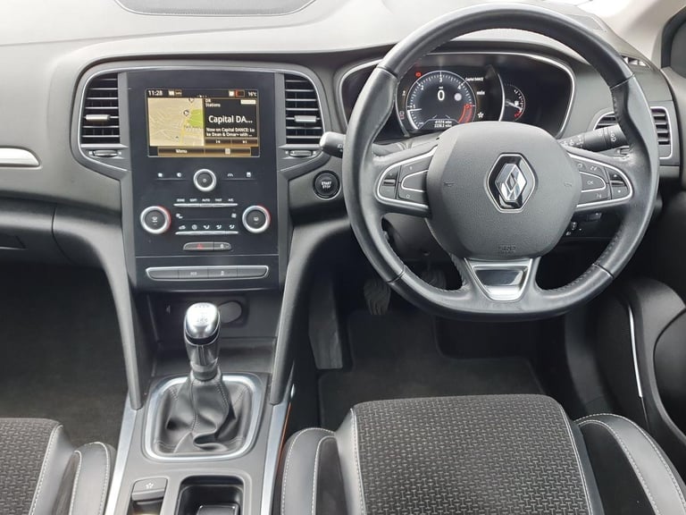 2017 Renault Megane 1.6 dCi Dynamique Nav 5dr Hatchback Diesel Manual