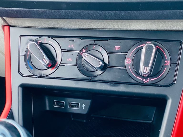 2018 Volkswagen Polo 1.0 beats Hatchback 5dr Petrol Manual Euro 6 (s/s) (65 ps) Hatchback Petrol ...