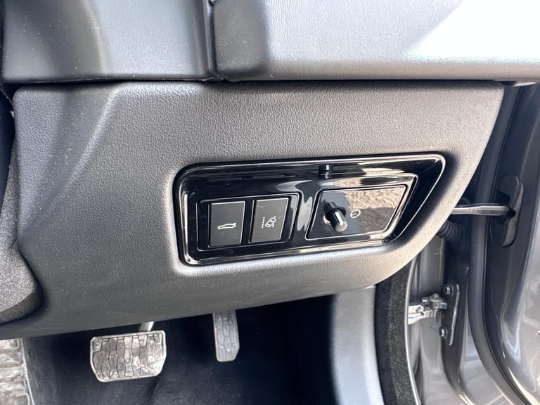 2018 18 REG JAGUAR XF PORTFOLIO 2.0L AUTO DAMAGED REPAIRABLE SALVAGE