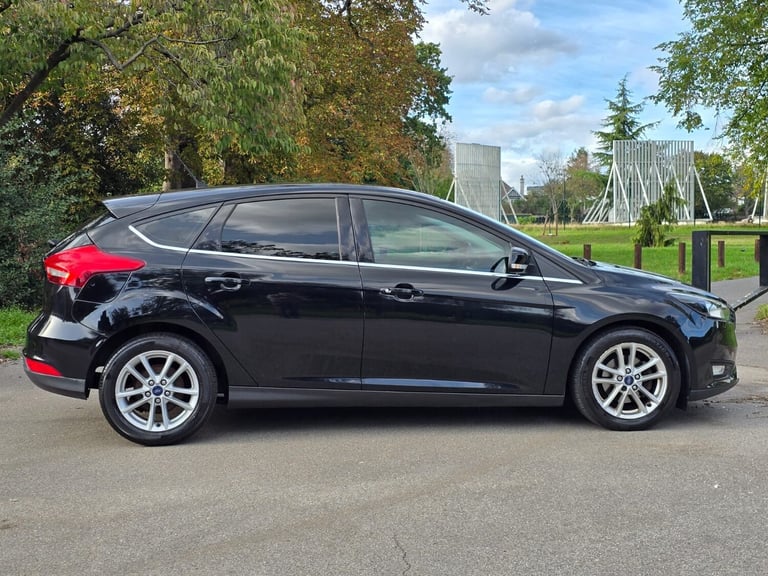 2016 Ford Focus 1.0 Manual Zetec EcoBoost 61000 Miles. NAV . PX OK. Petrol 5dr hatchback. HATCHBA...
