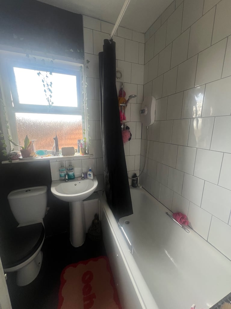 image for Flat swap from2 bed flat  Bristol to London 