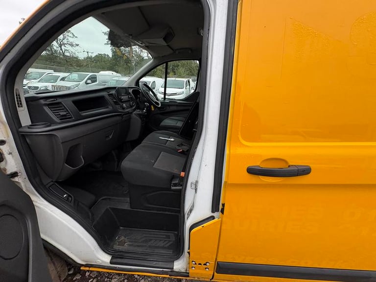 2020 Ford Transit Custom 2.0 EcoBlue 105ps Low Roof Leader Van PANEL VAN DIESEL Manual