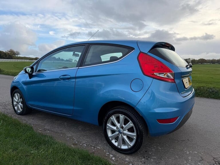 2011 Ford Fiesta 1.25 Zetec 3dr [82] HATCHBACK Petrol Manual