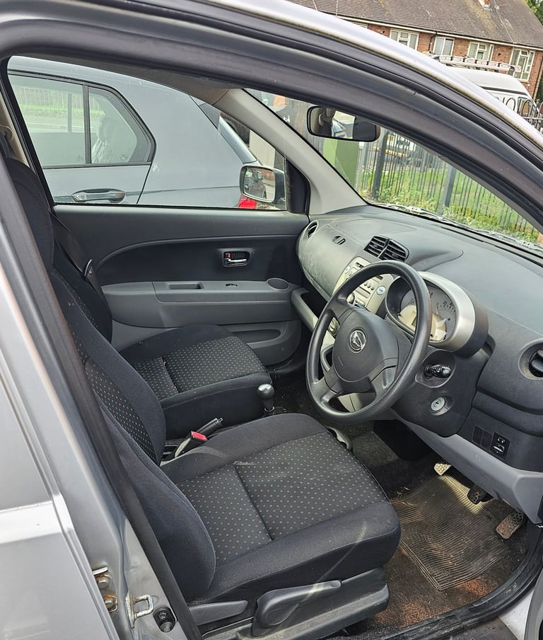Daihatsu, SIRION, Hatchback, 2008, Manual, 1298 (cc), 5 doors