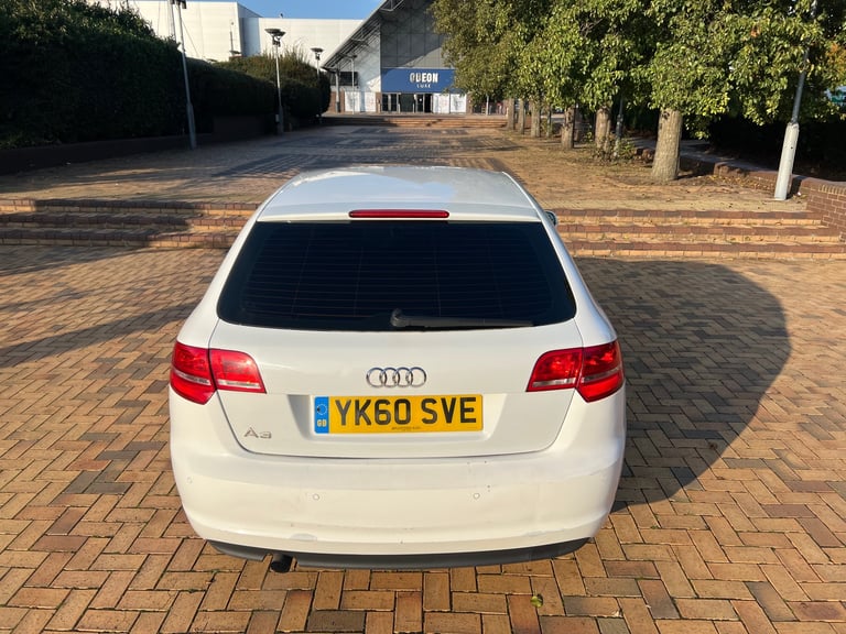 AUDI A3 1.6 Technik Sportback 5dr Petrol Manual Euro 4 (102 ps)