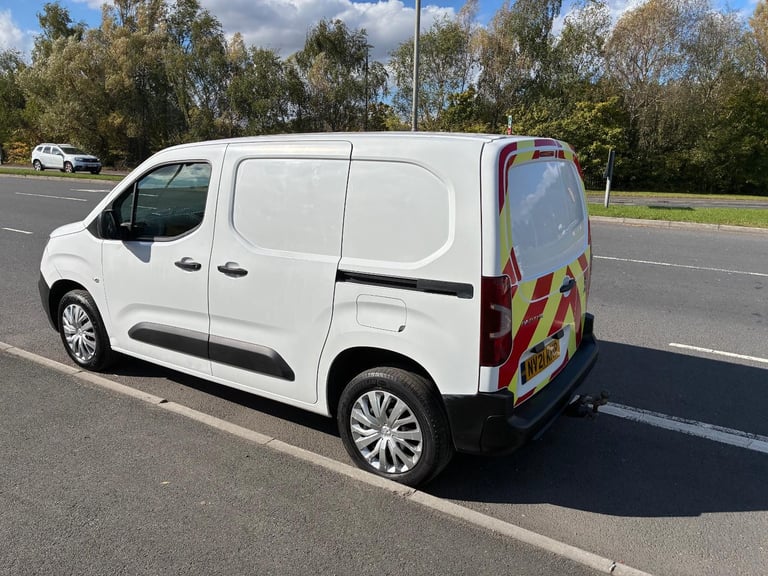 PEUGEOT PARTNER PROFESSIONAL 2021 21 PLATE 71k £6995 + VAT 