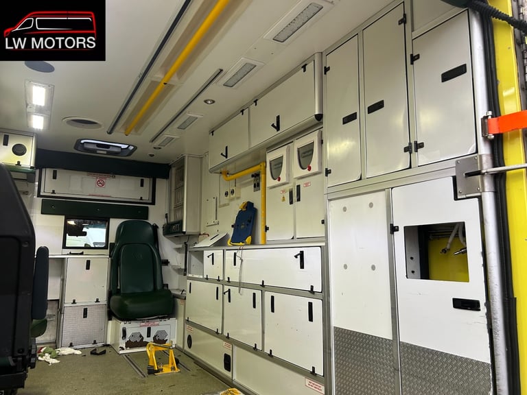 MERCEDES BENZ SPRINTER 519 CDI DIRECT EX AMBULANCE SERIVICS 2017 17 REG EURO 6