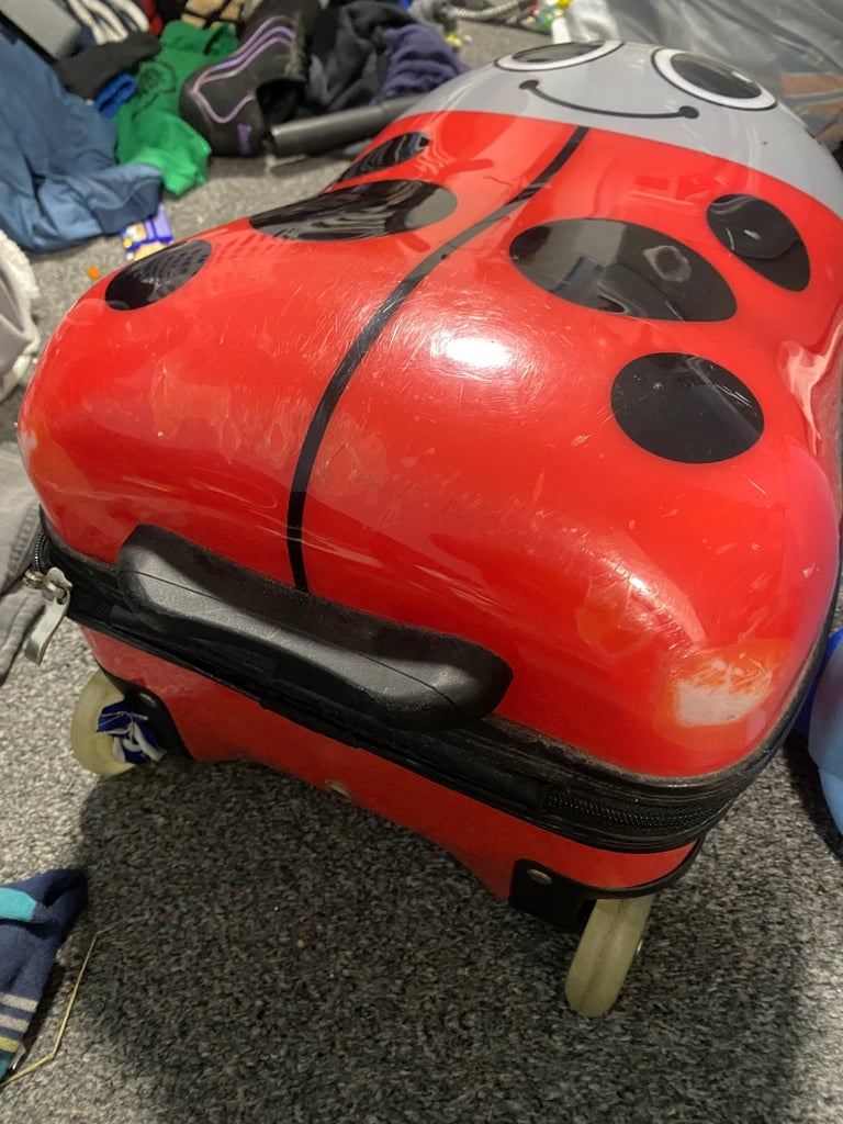 image for Free ladybird hard case suitcase - Wallisdown 
