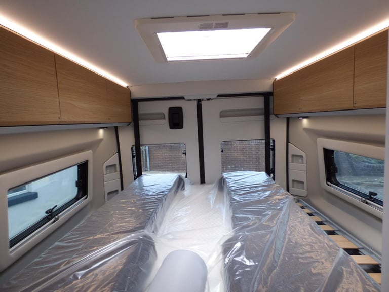 Adria Twin Supreme 60 Year Anniversary DIESEL AUTOMATIC 2026