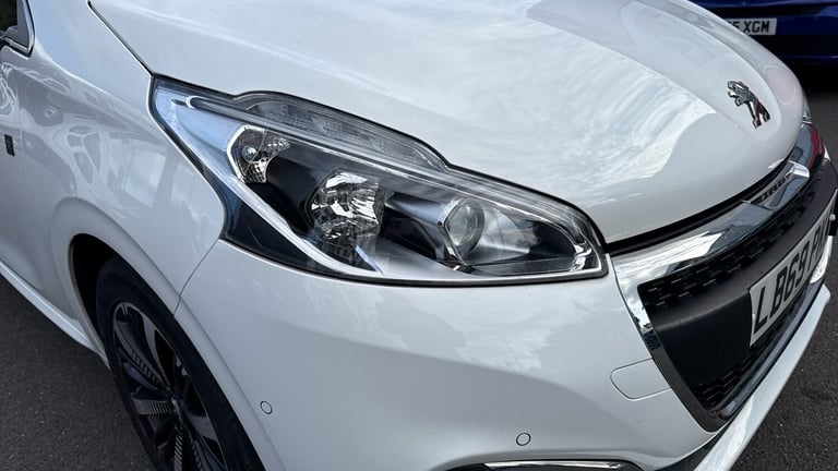 2019 Peugeot 208 1.2 PureTech Tech Edition Hatchback 5dr Petrol Manual Euro 6 (s/s) (82 ps) Hatch...