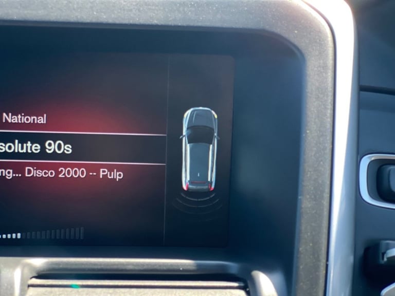 2014 Volvo XC60 2.0 D4 R-Design Lux Nav SUV 5dr Diesel Geartronic Euro 6 (s/s) (181 ps) ESTATE Di...