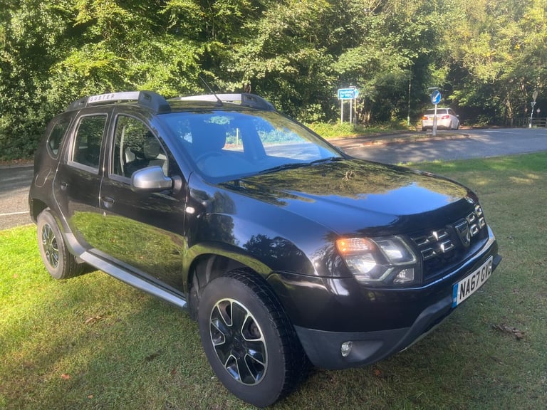 DACIA DUSTER 1.5 Prestige One owner from dCi 110 4x2 Auto Black Auto Diesel 2017