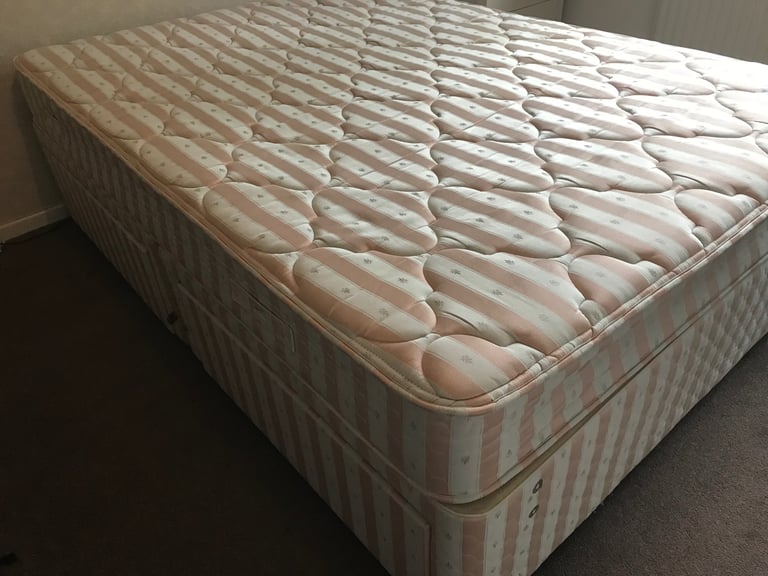 FREE - DIVAN DOUBLE BED