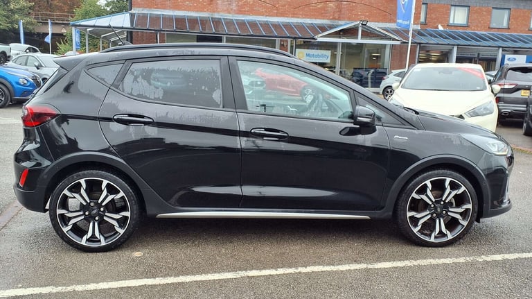 2022 Ford Fiesta 1.0 EcoBoost Hybrid mHEV 125 Active Vignale 5dr Hatchback Petrol Manual