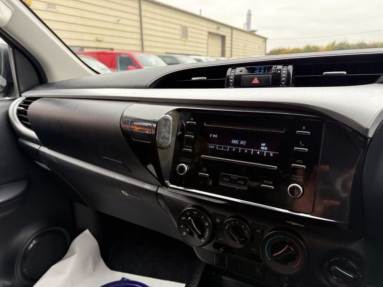 2022 Toyota Hilux Active D/Cab Pick Up 2.4 D-4D PICK UP DIESEL Manual