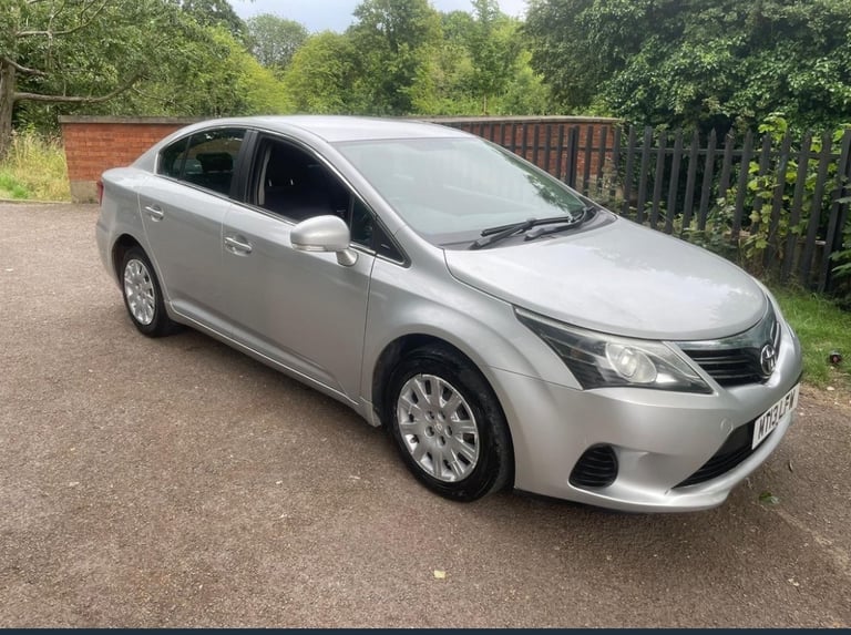 Toyota, AVENSIS, Saloon, 2013, Semi-Auto, 1798 (cc), 4 doors