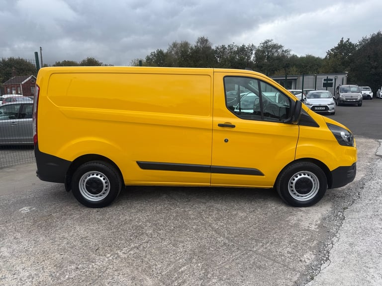 2019 Ford Transit Custom 2.0 340 EcoBlue Leader Panel Van AIR CON WET BELT DONE