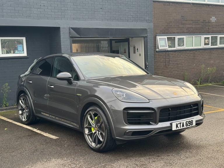 2023 Porsche Cayenne 3.0 V6 E-Hybrid 17.9kWh Coupe 5dr Petrol Plug-in Hybrid TiptronicS 4WD Euro ...