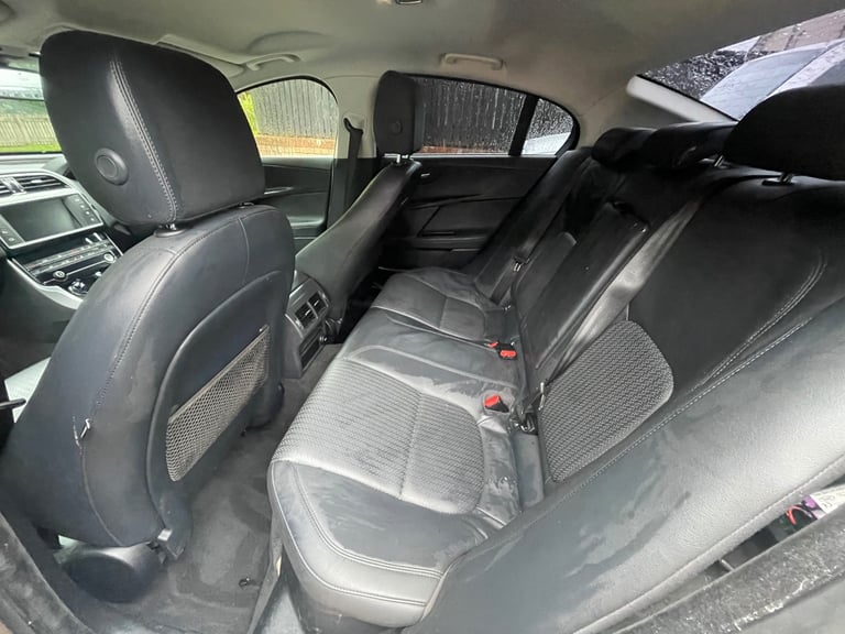 Jaguar xe 2016 Automatic full MOT 