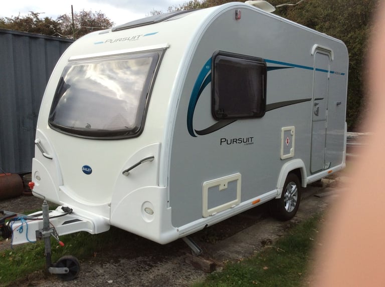 BAILEY PURSUIT PLUS 400/2 - 2016, 2 BERTH