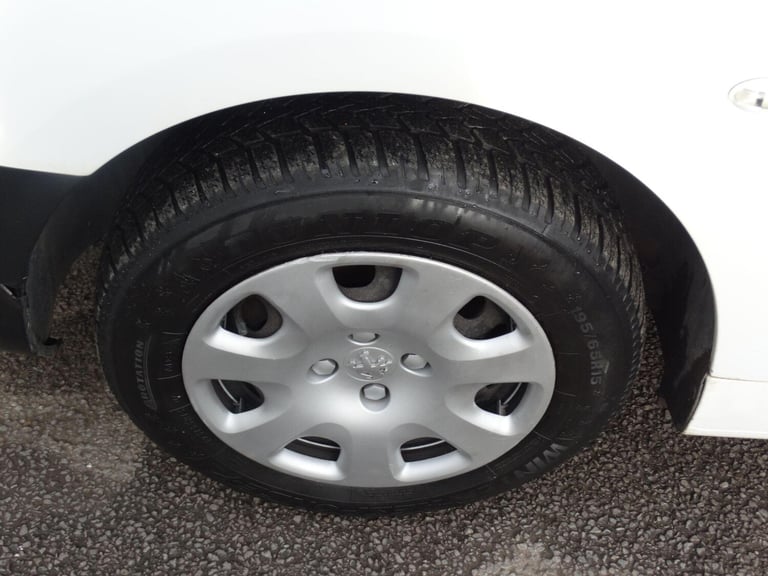 2014 Peugeot Partner 1.6 HDi 625 SE L1 4dr PANEL VAN Diesel Manual