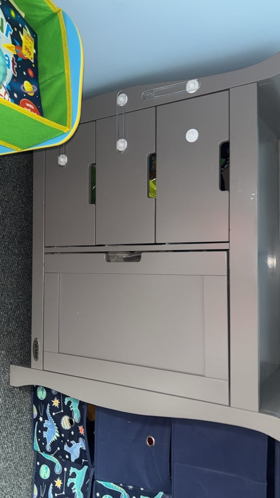 Wardrobe and baby changing unit