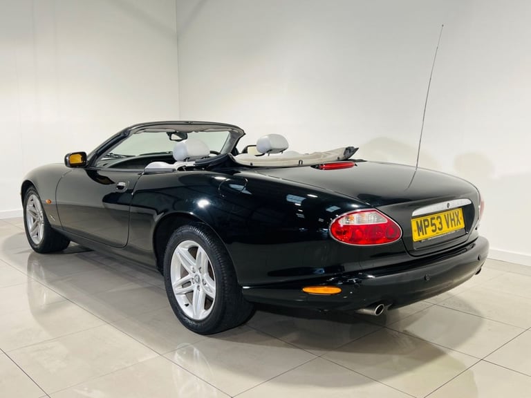 JAGUAR XF 4.2 CONVERTIBLE 2DR PETROL AUTOMATIC (279 G/KM, 300 BHP) BLACK 2003