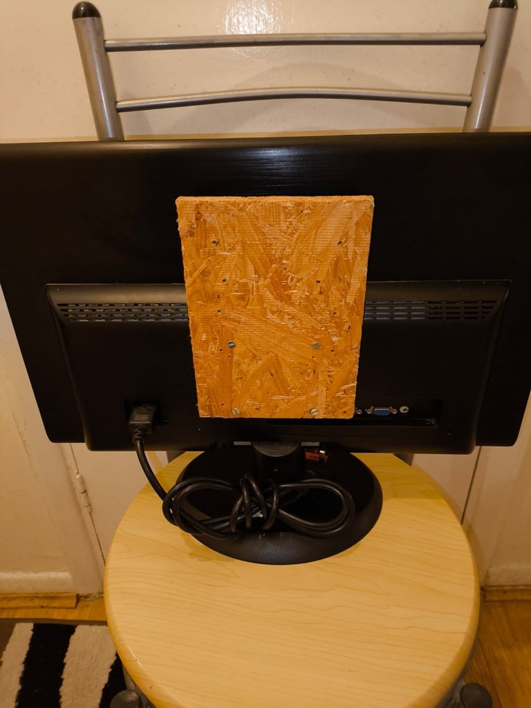 AOC LED 22" Monitor full HD/ HDMI