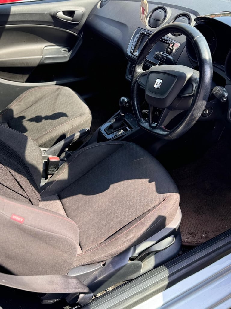 Seat, IBIZA, Hatchback, 2010, Semi-Auto, 1390 (cc), 3 doors