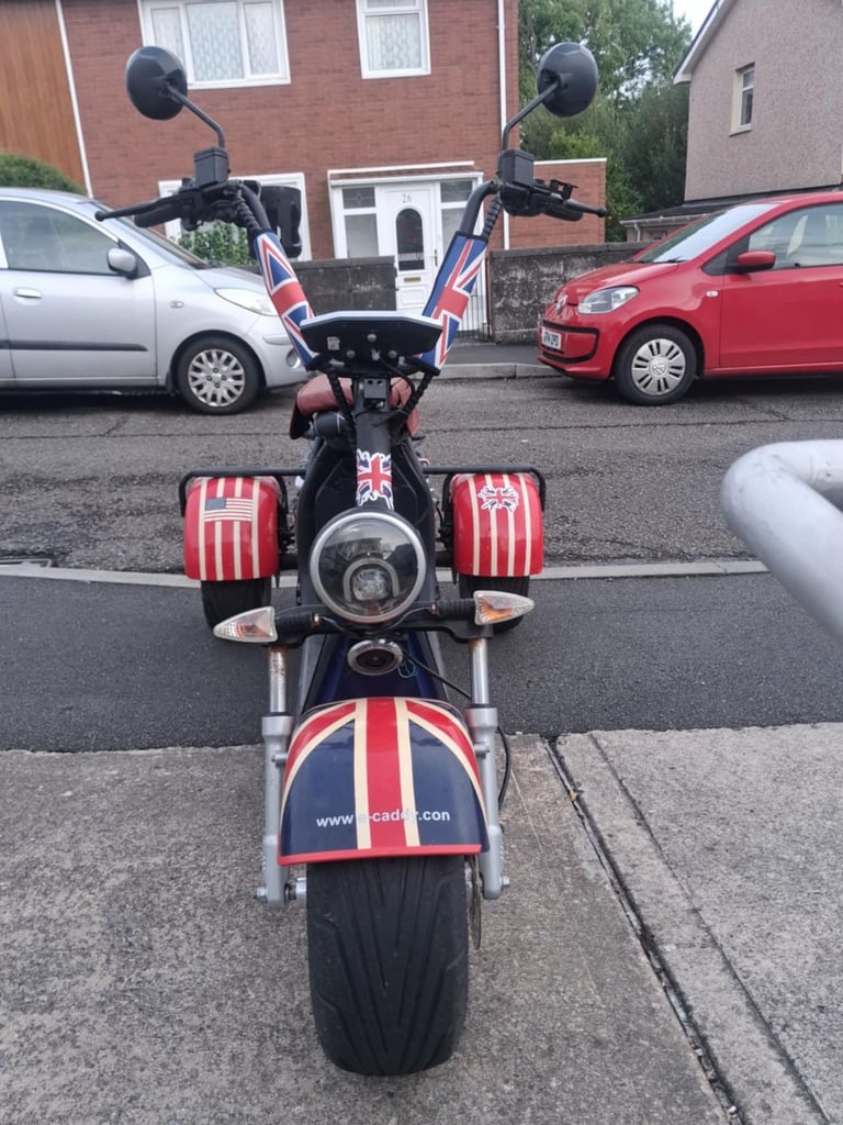image for Electric trike/golf caddy. Recently bought but selling as it has an electrical fault.