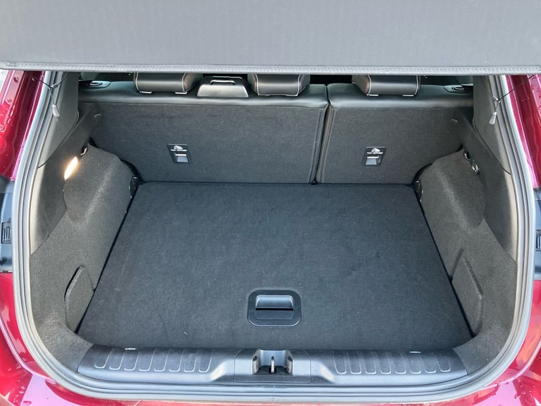 2023 Ford Puma 1.0 EcoBoost Hybrid mHEV Vivid Ruby Edition 5dr Hatchback Petrol Manual