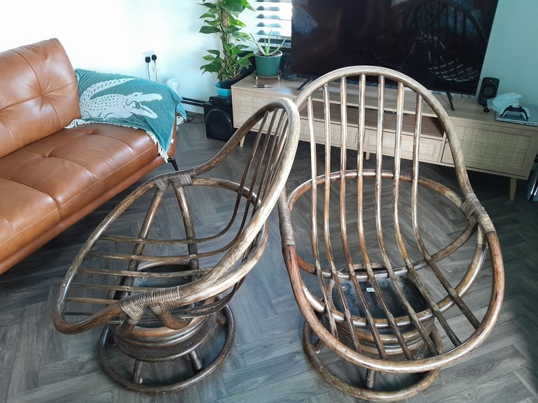 Vintage Ann Graves invincible bamboo swivel rocking chaora