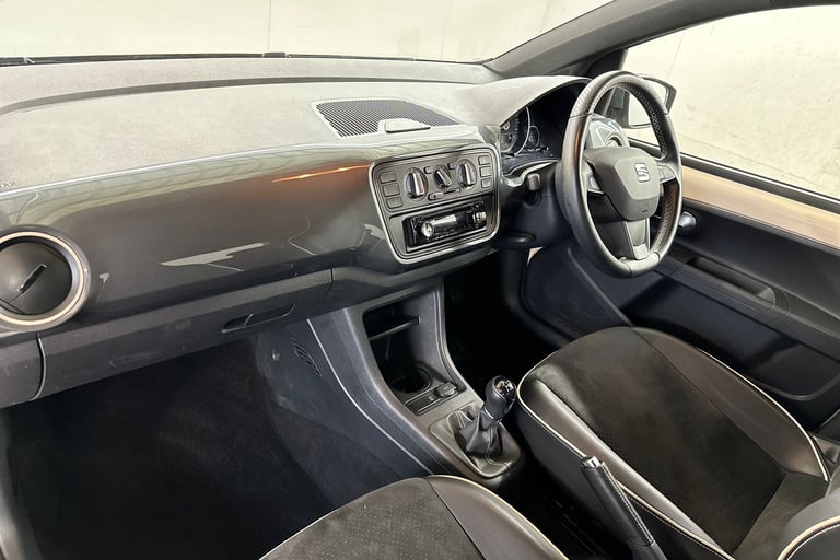 2017 SEAT Mii 64389 Hatchback Petrol Manual