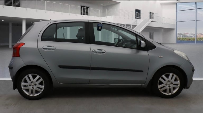 2008 Toyota Yaris 1.3 VVT-i TR 5dr MMT HATCHBACK Petrol Automatic