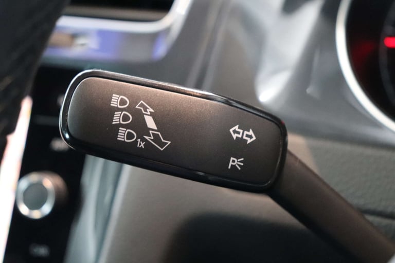 2019 Volkswagen Golf 1.6 Golf Match TDI Semi-Auto 5dr Estate Diesel Automatic