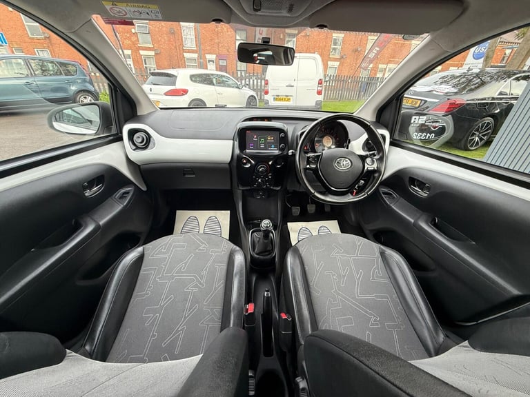 2015 Toyota AYGO 1.0 VVT-i x-pression x-wave 5dr Petrol Manual Euro 5 Euro 5 (68 ps) HATCHBACK Pe...