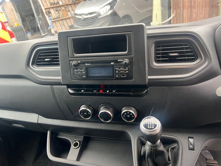 2022 Nissan Interstar 2.3 dci 135ps H2 Acenta Van PANEL VAN Diesel Manual