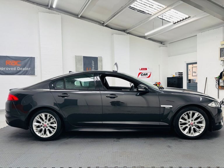 2014 Jaguar XF 2.2d [200] R-Sport 4dr Auto SALOON DIESEL Automatic