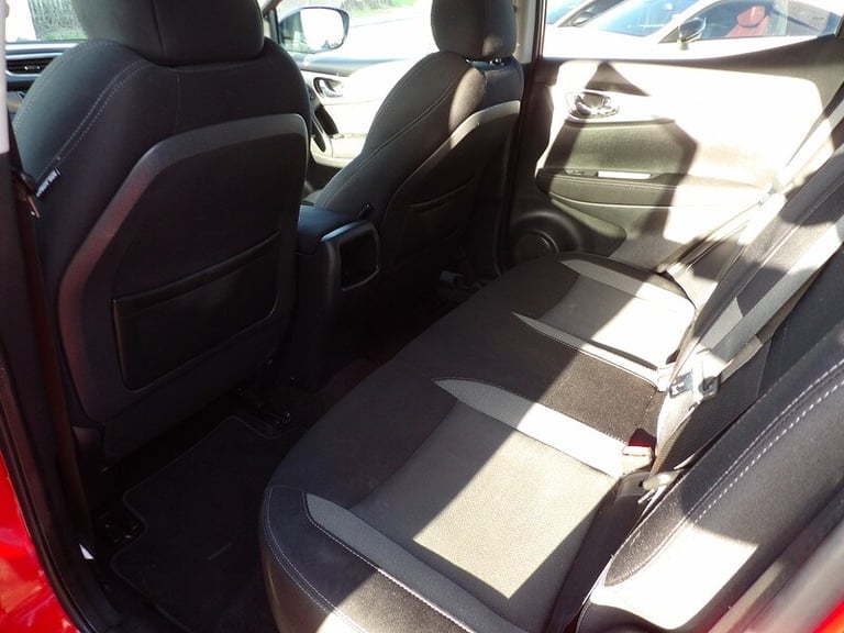 2017 Nissan Qashqai 1.5 dCi N-Connecta 5dr HATCHBACK DIESEL Manual