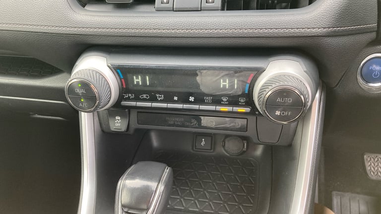 2020 Toyota RAV4 2.5 VVT-i Hybrid Design 5dr CVT Hybrid Estate Estate Hybrid Automatic